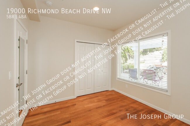 Building Photo - 19000 Richmond Beach Dr NW