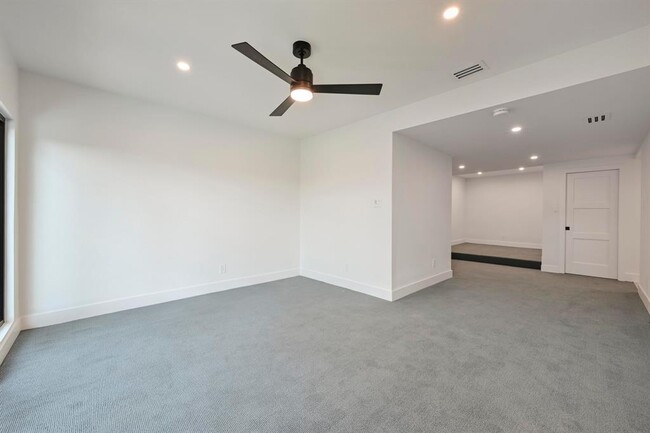 Building Photo - 4207 Canyonside Trail