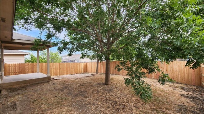Building Photo - 12301 Sky Harbor Dr