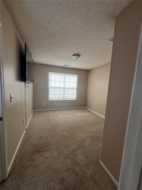 Building Photo - 664 Rosewood Cir