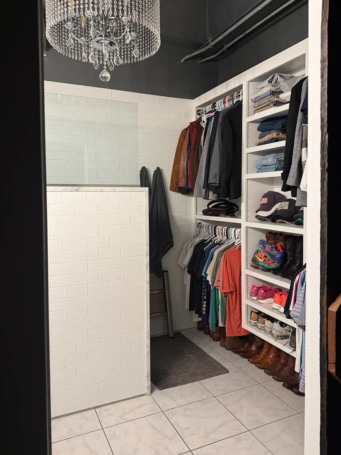 Building Photo - 515 W Main St