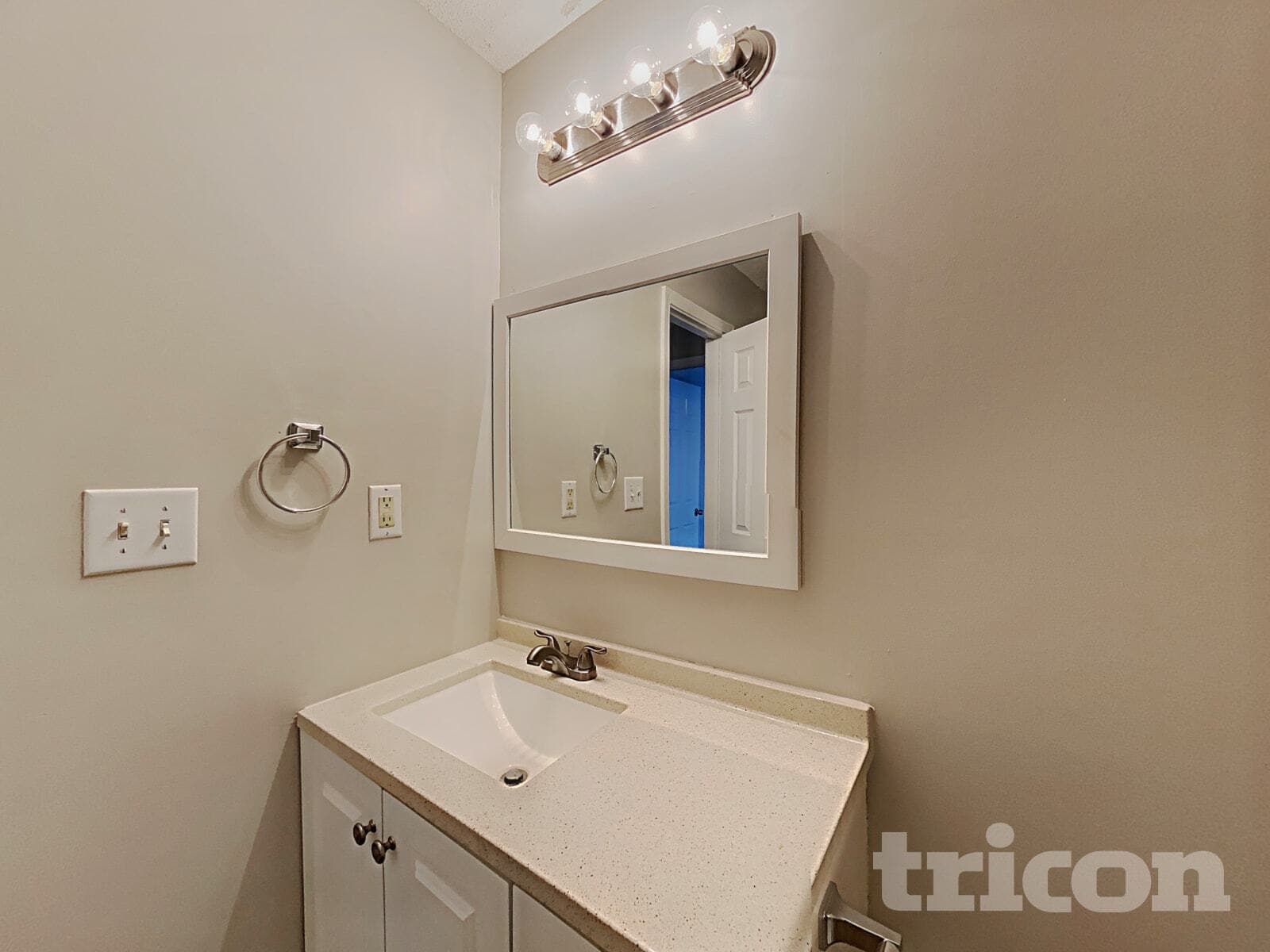 Building Photo - 5472 Brickleberry Way