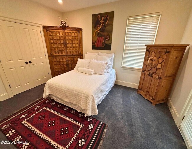 Building Photo - 110 Great Heron Way