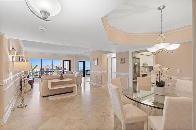 Building Photo - 5000 N Ocean Blvd