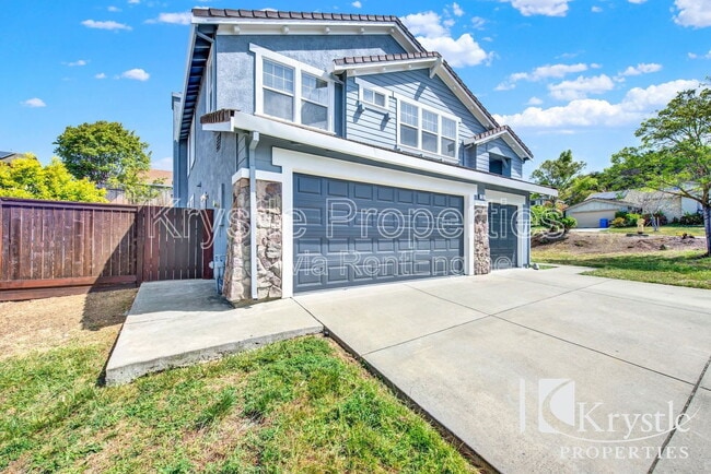 Building Photo - 35 Goldfinch Dr