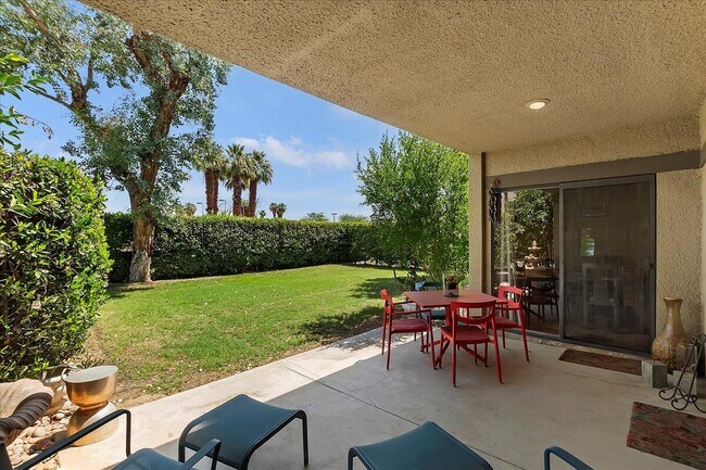 Building Photo - 1326 Tiffany Cir N