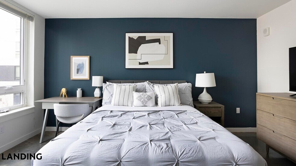 Building Photo - 2301 E Union St