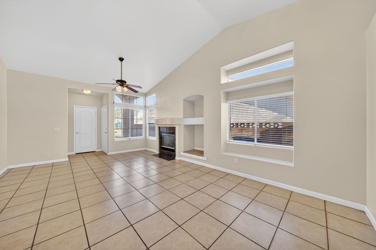 Building Photo - 3854 Chopin Ct