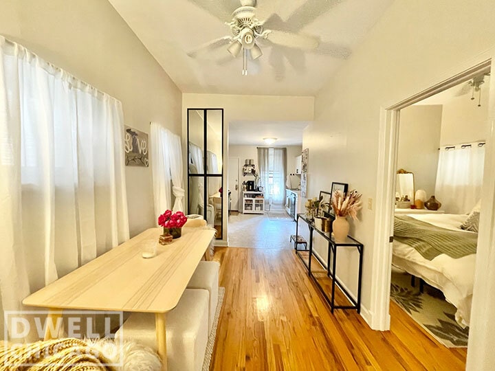 Primary Photo - 518 N Hermitage Ave
