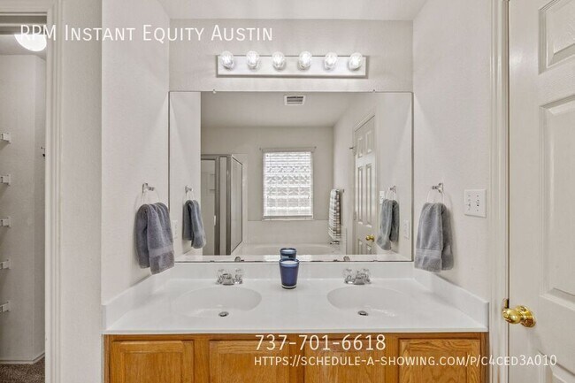 Building Photo - 445 Grey Feather Ct