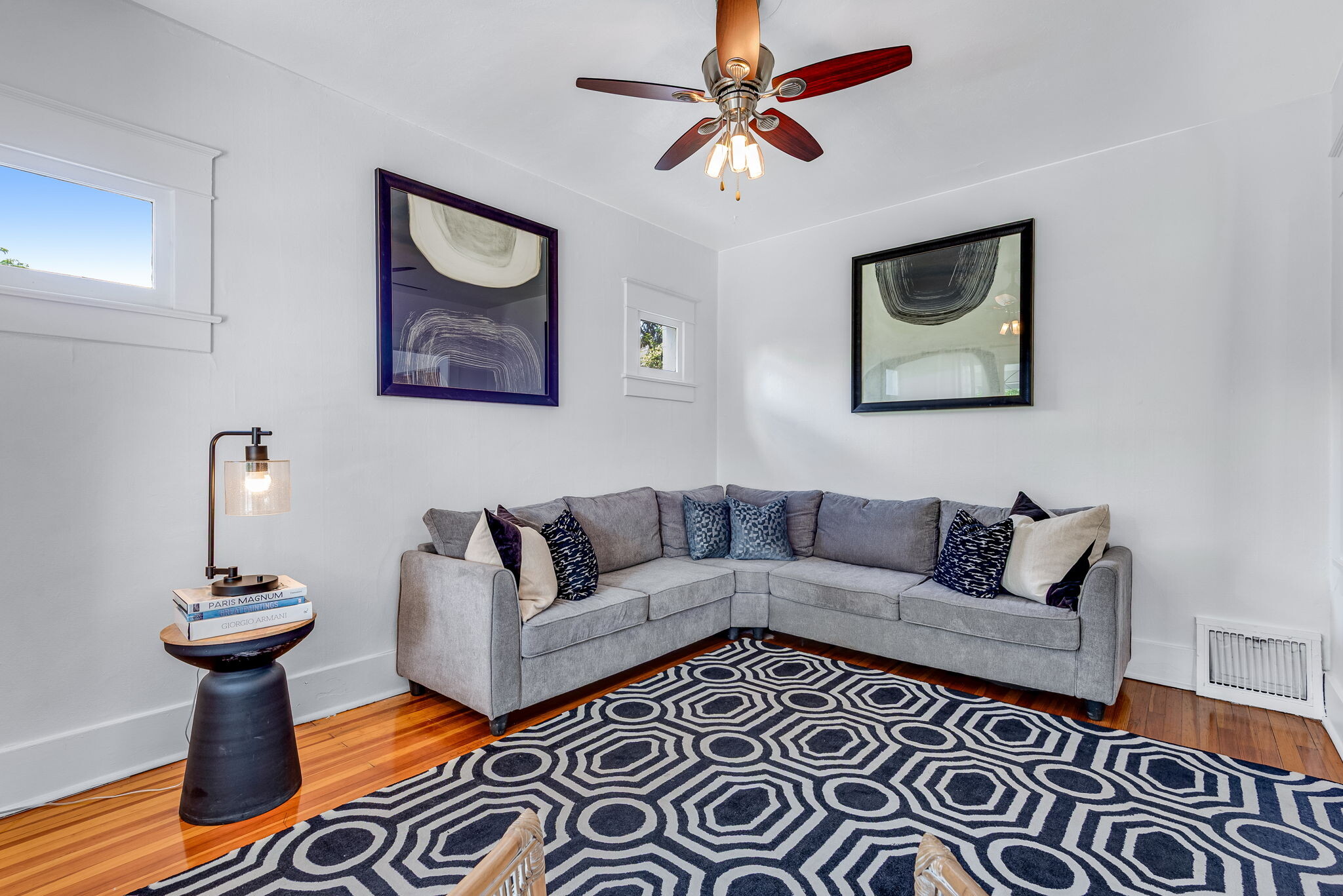 Building Photo - 1478 S University Blvd