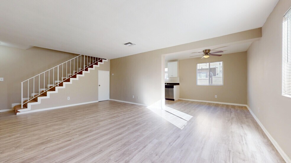 Building Photo - 20251 Cohasset St