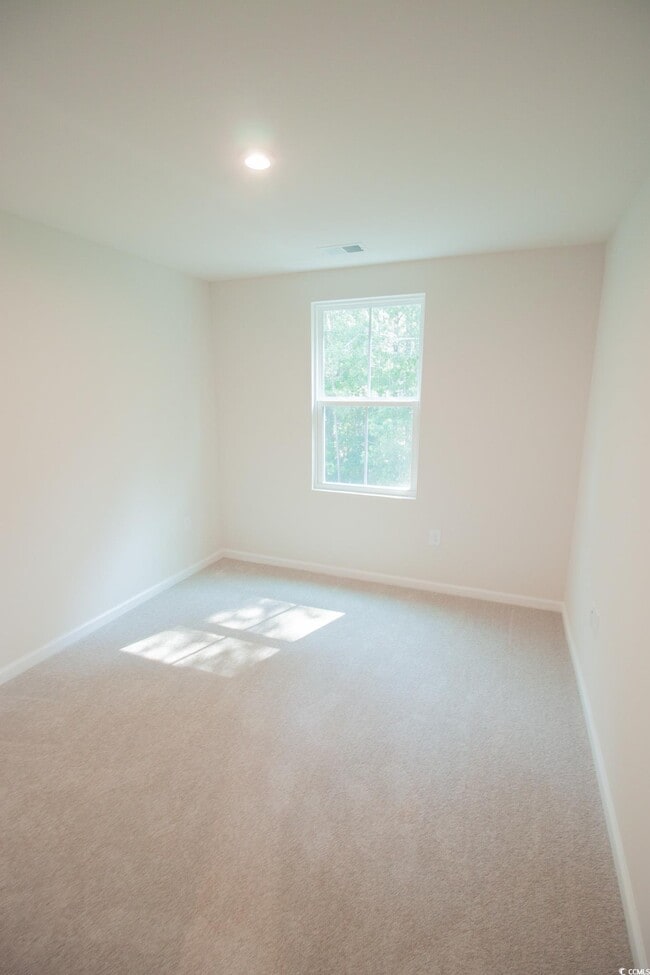 Building Photo - 261 Christiana Ln