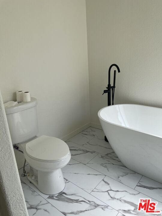 Building Photo - 196 Cherokee