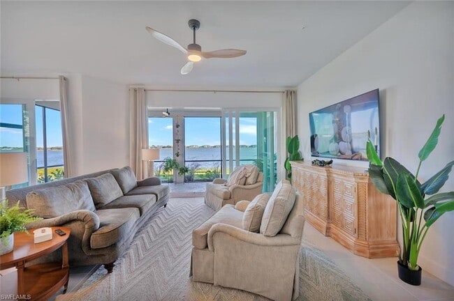 Building Photo - 16570 Ridgeview Cir