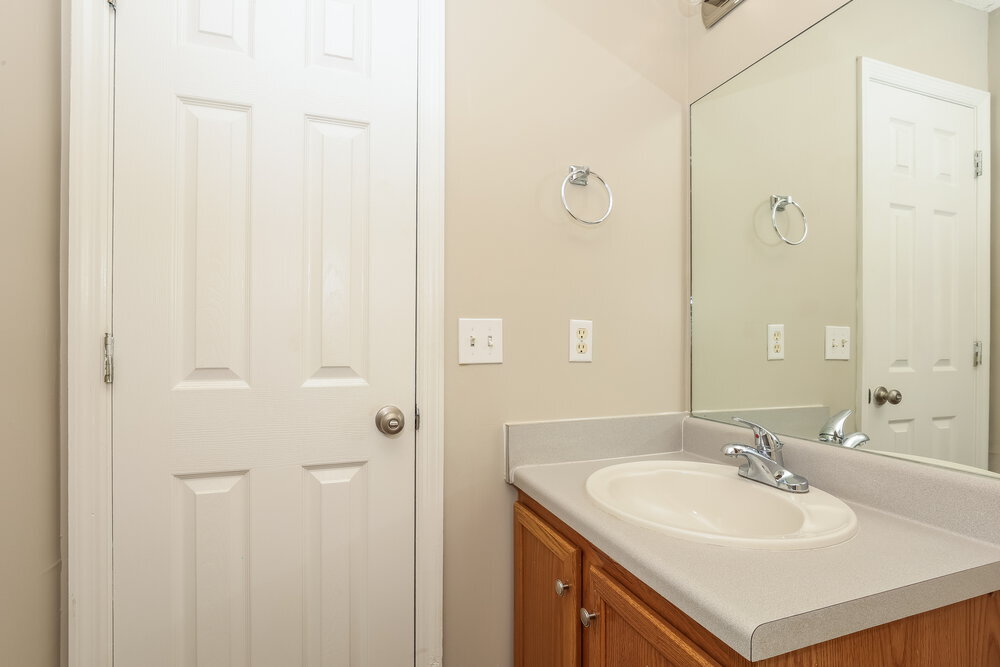 Building Photo - 1105 Brocton Ct