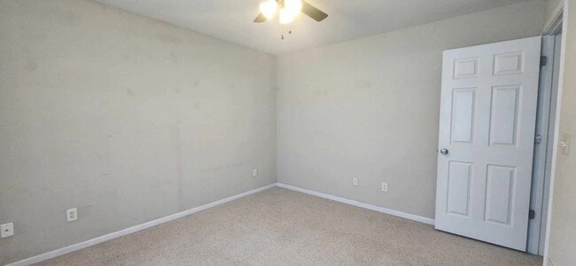 Building Photo - Spacious Home for Rent