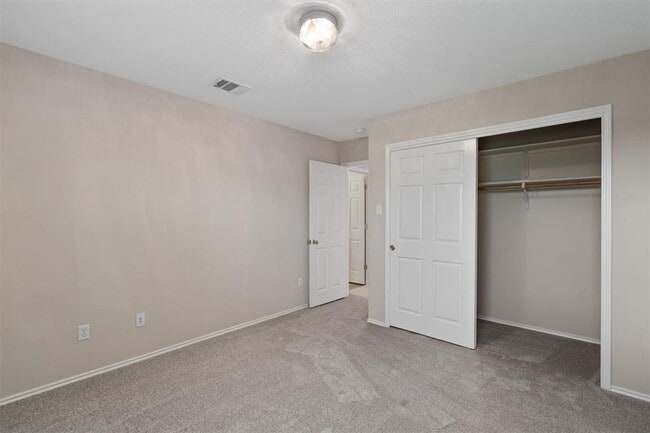 Building Photo - 11117 Los Comancheros Rd