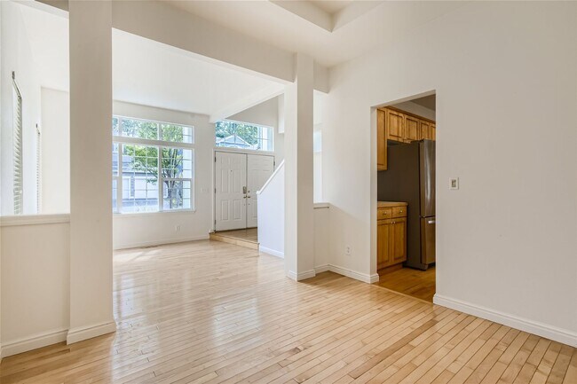 Building Photo - Spacious 4-Bedroom Home in Kenmore | Private Greenbelt Setting + Landscaping Included