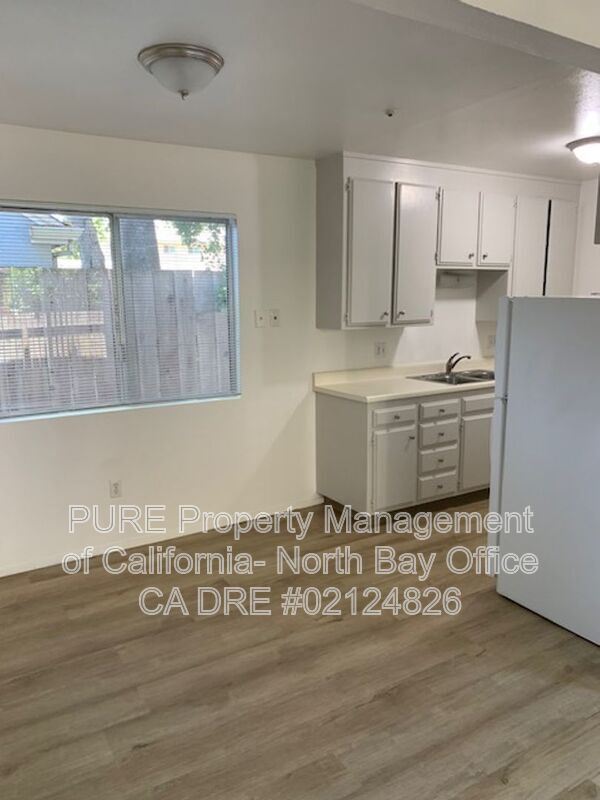 Building Photo - 1625 Slater St