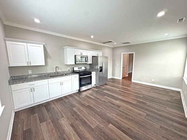 Building Photo - West Winchester Duplex