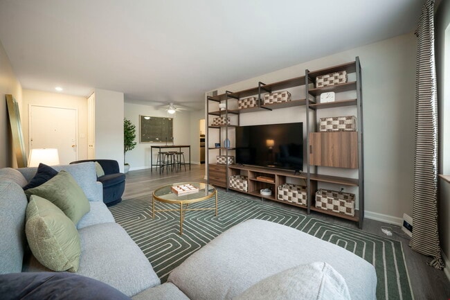 Building Photo - Waters House Apartments