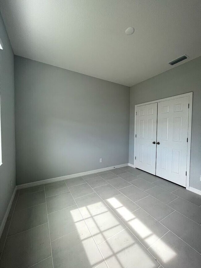 Building Photo - Wiregrass-1415 Grassland Ave St. Cloud, FL 34771