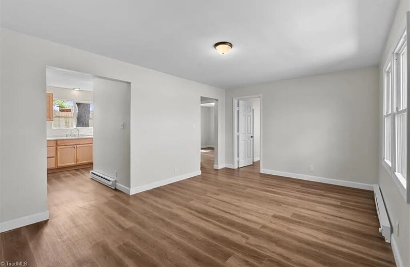 Building Photo - 3064 Indiana Ave
