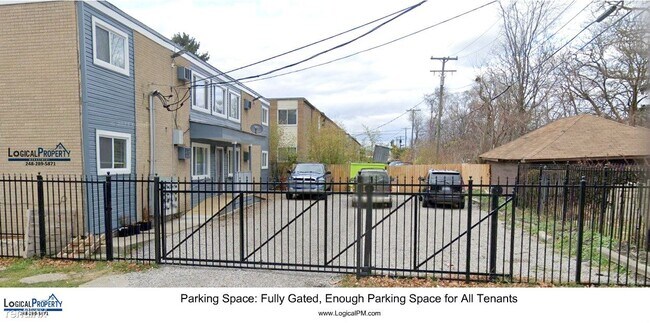 Building Photo - 1 br, 1 bath House - 15000 Greenfield Rd # 13