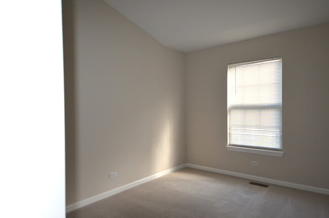 Building Photo - 536 Prestwick Ln