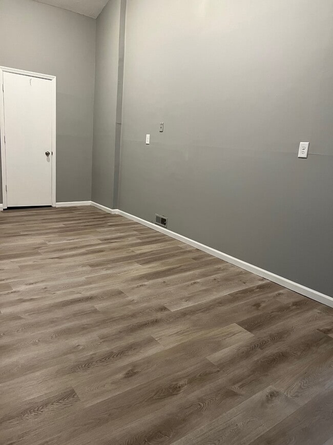 Building Photo - 2885 Aljor Ct