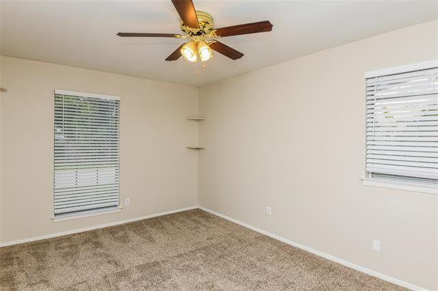 Building Photo - 2125 Rockmoor Dr