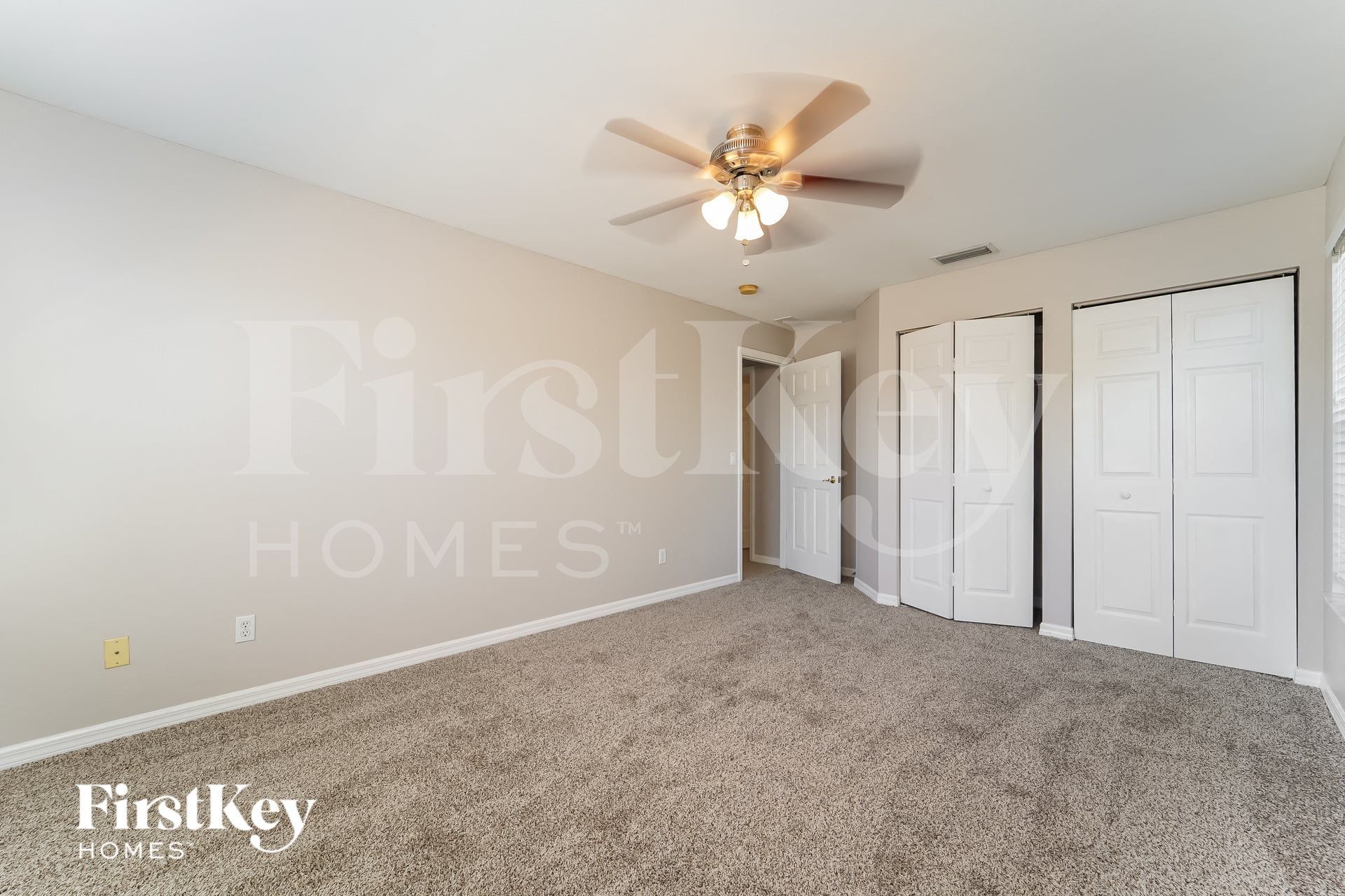 Building Photo - 3863 Atwater Dr