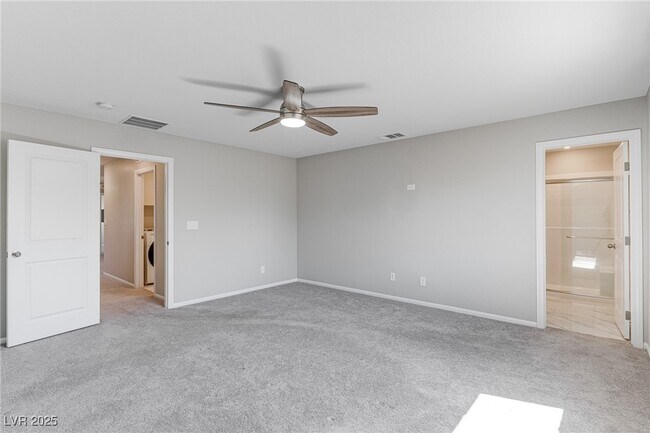 Building Photo - 9539 Wayfarer Seek Ct