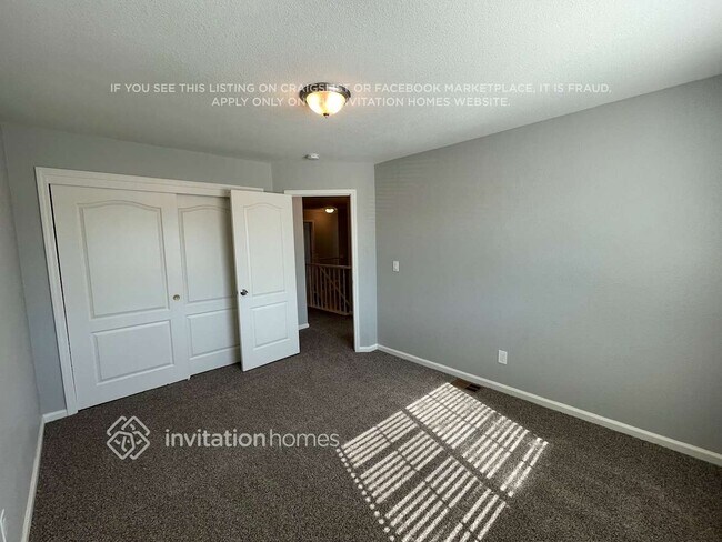 Building Photo - 850 Thetford Pl