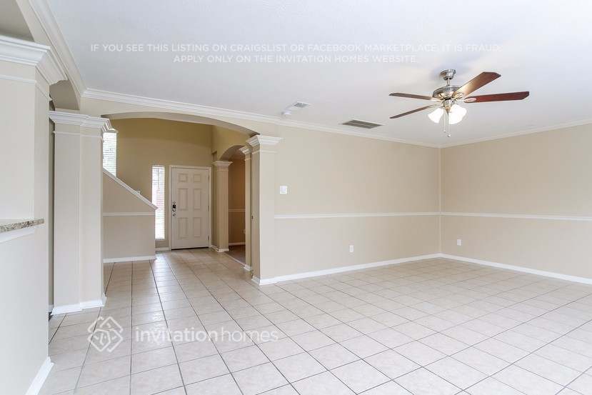 Building Photo - 21346 Hadrian Dr