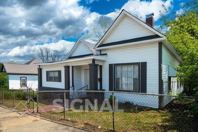 Building Photo - 625 5th Way