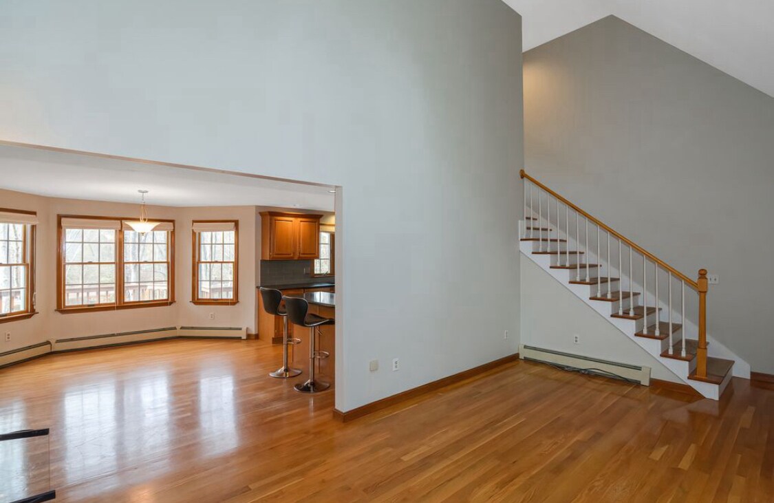 Building Photo - 474 Rochdale St