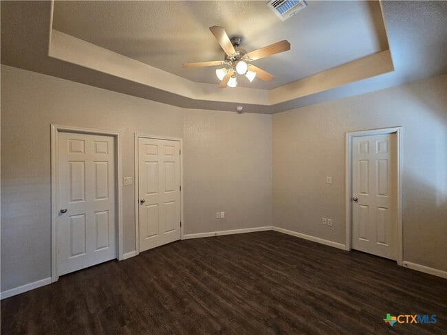 Building Photo - 244 Rosalie Dr