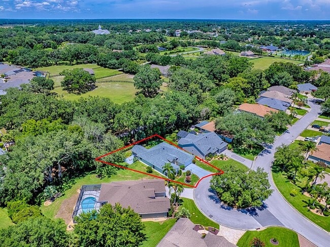 Building Photo - 17037 SE 76th Creekside Cir