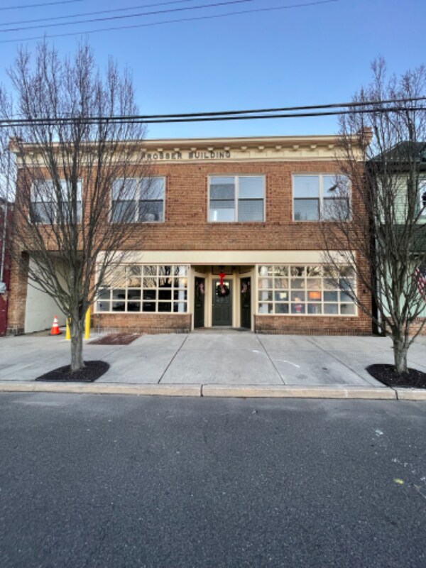 Building Photo - 109-111 W Jersey Ave