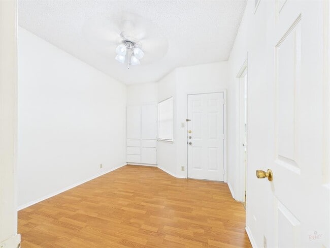 Building Photo - 2604 Salado St