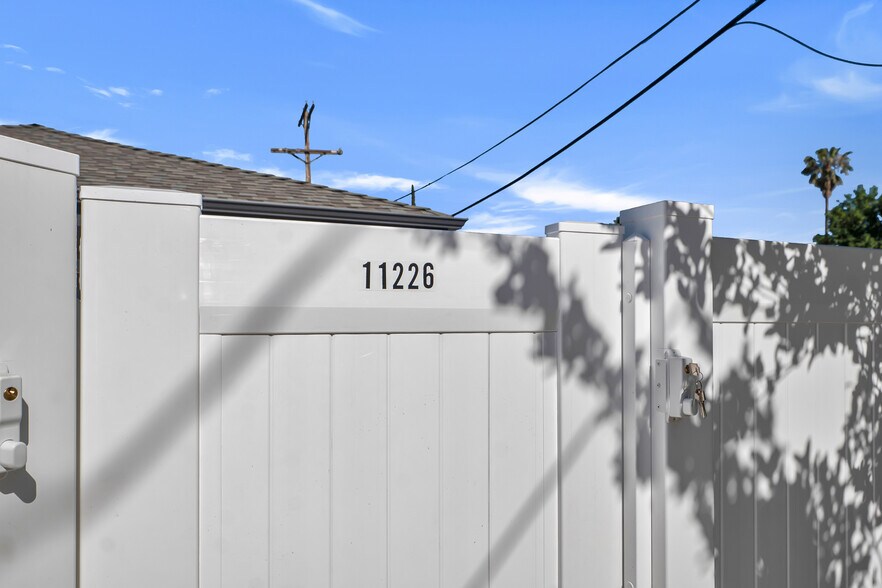 Building Photo - 11228 Louise Ave