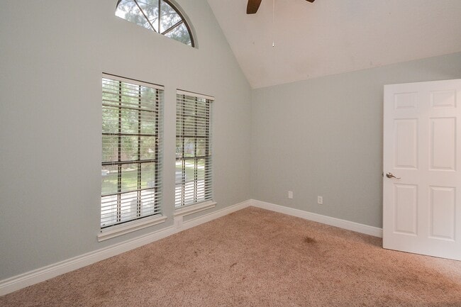 Building Photo - 8010 White Marsh Ct