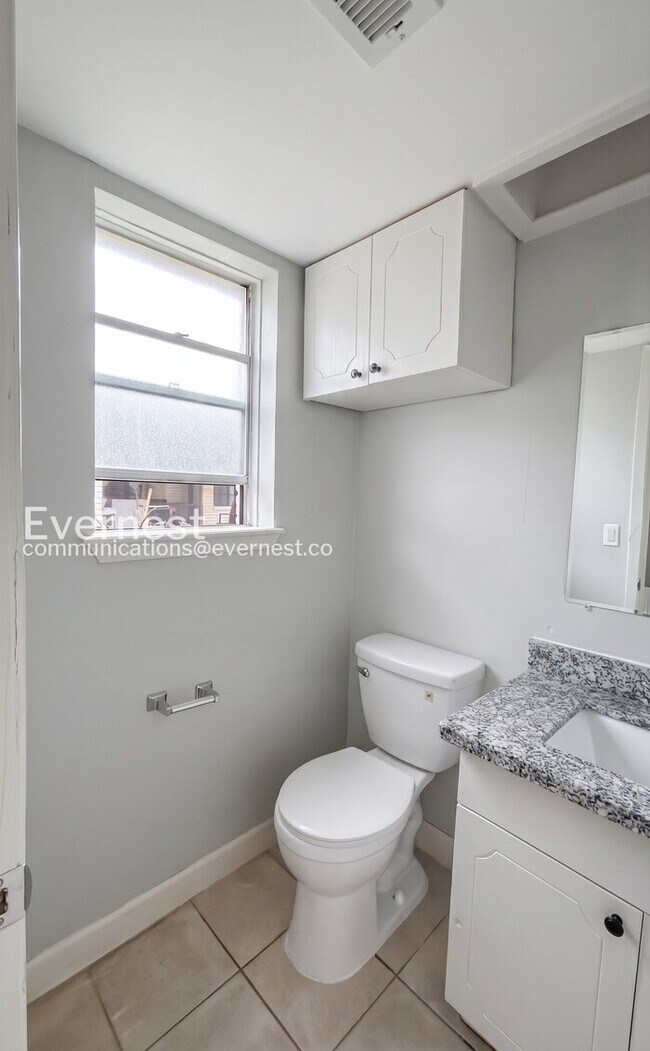 Building Photo - 12318 Astoria Blvd