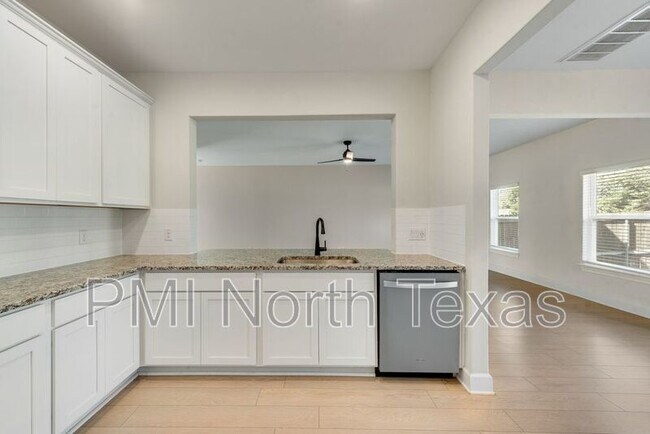 Building Photo - 1421 Butler Ave