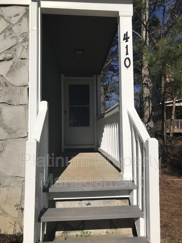Building Photo - 410 Water Oak Way Sw