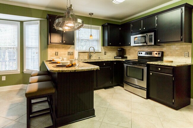 Kitchen - 2216 Katherine Kiker Rd
