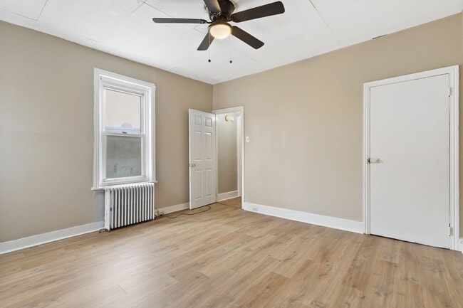 Building Photo - 5843 Magnolia St