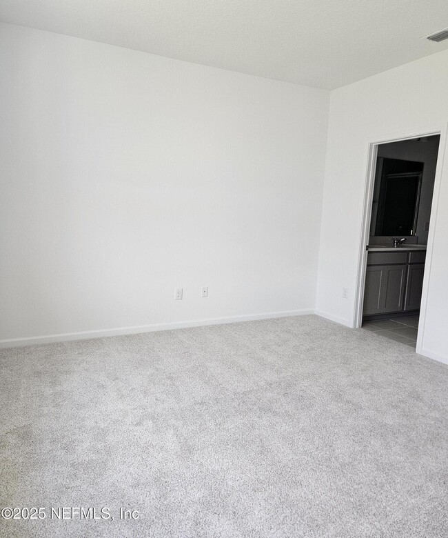 Building Photo - 263 Silver Myrtle Ct